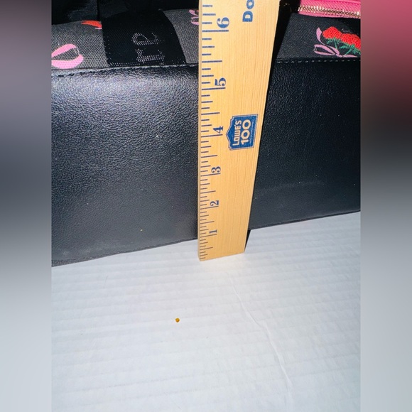 Juicy Couture Strawberry Festival Tote BNWT - Picture 10 of 10